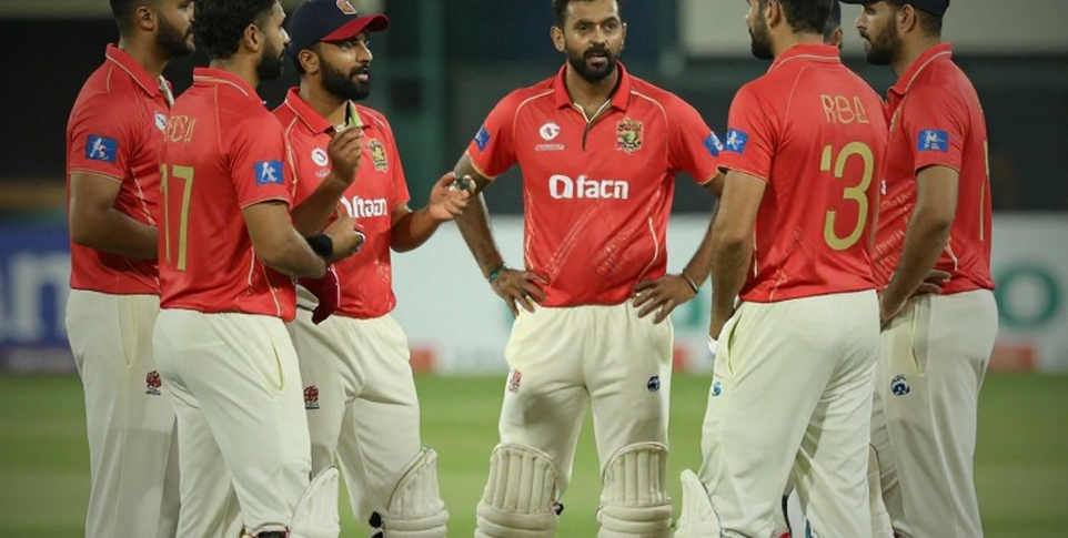 কিংসমিডের সকাল: ৭৫ রানের ভেতরে লুকিয়ে থাকা ফলো-অন আর হারিয়ে যাওয়া তিনটি সেশন